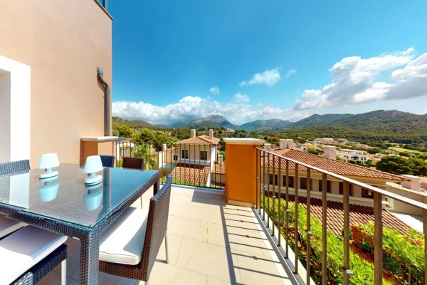 Mediterranean terraced house with stunning sea views from the roof terrace image 6