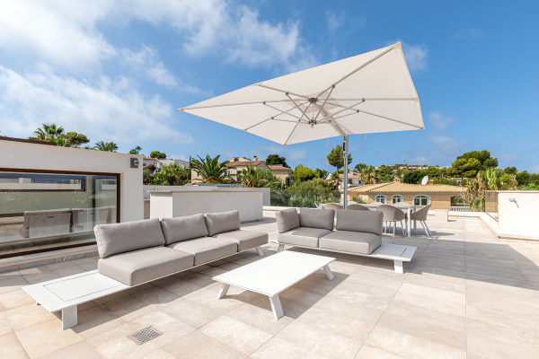 Modern luxury villa with sea views in Santa Ponsa image 3