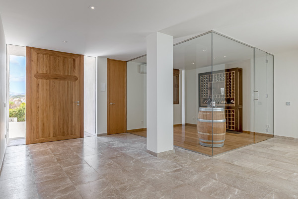 Modern luxury villa with sea views in Santa Ponsa image 5