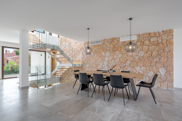 Modern luxury villa with sea views in Santa Ponsa image 9