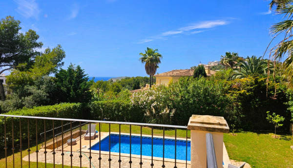 Mediterranean villa in a popular, quiet location in Nova Santa Ponsa image 10