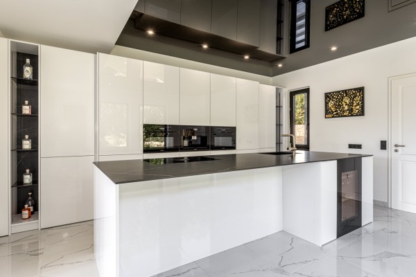 Exclusive villa with pool in Santa Ponsa on the southwest coast image 7