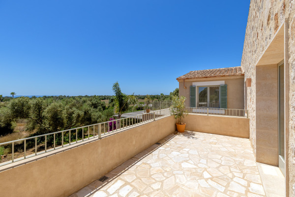 New-build finca with guest house near Sa Rapita, close to Es Trenc beach image 9