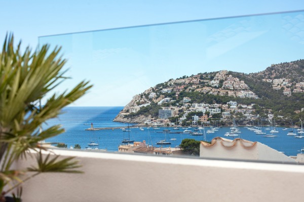 Modernized townhouse with stunning views of the port of Port Andratx image 9