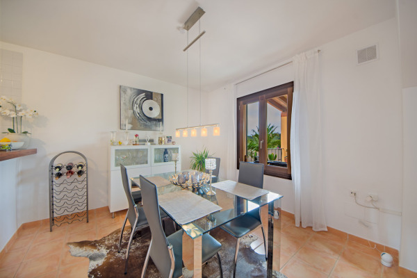 Mediterranean terraced house in a quiet location in Cala Romantica image 9