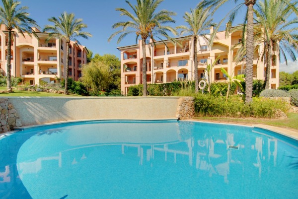 Spacious apartment with south-west orientation in Nova Santa Ponsa image 3