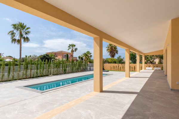 Modern new build villa with pool in Sa Rapita image 12