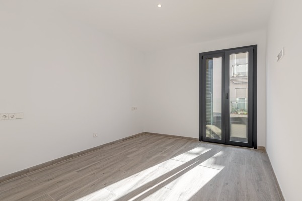 Modern new-build house with sea views in a prime location in Portixol image 12