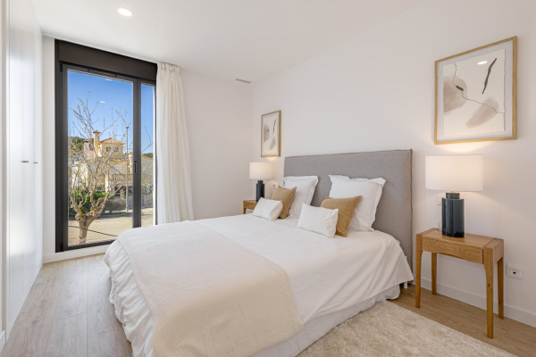 New semi-detached houses with private pool and partial sea views image 8