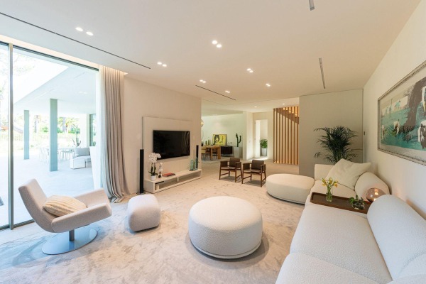 Modern, luxury new-build villa in a sought-after location in Santa Ponsa image 6