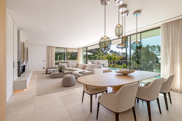 Modern, exceptional luxury villa with sea views in Portals Nous image 5