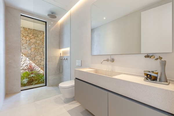 Modern, exceptional luxury villa with sea views in Portals Nous image 10