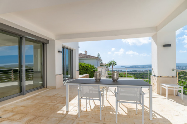 Exclusive new build villa in a fantastic location in Costa d'en Blanes image 10