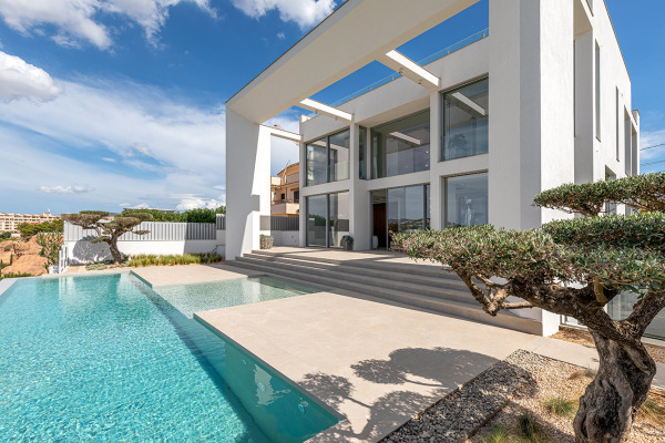 Exclusive new seafront luxury villa above Port Adriano image 10