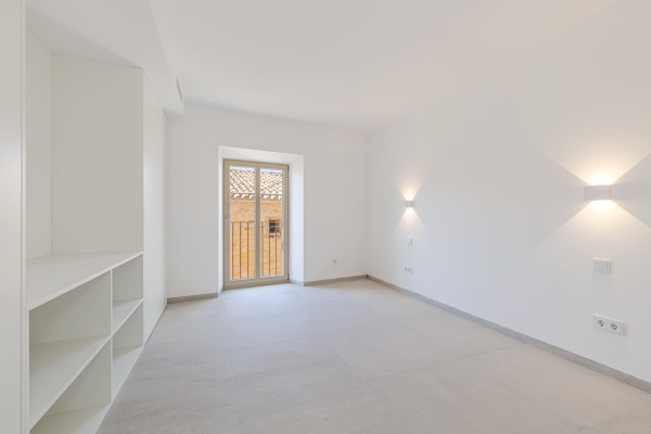 High-quality renovated townhouse with pool in the heart of Santanyí image 7