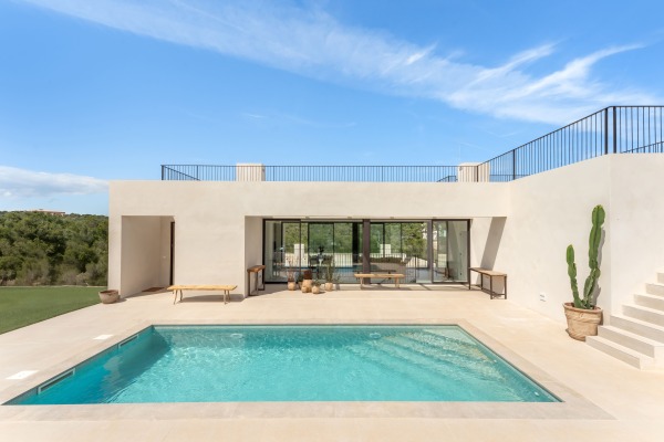 Modern new villas with pool close to the beach in Cala Murada image 2