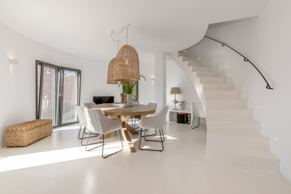 Semi-detached house with holiday rental license and partial sea views image 5