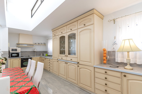 Exceptional villa with beautiful panoramic views in Santa Ponsa image 7