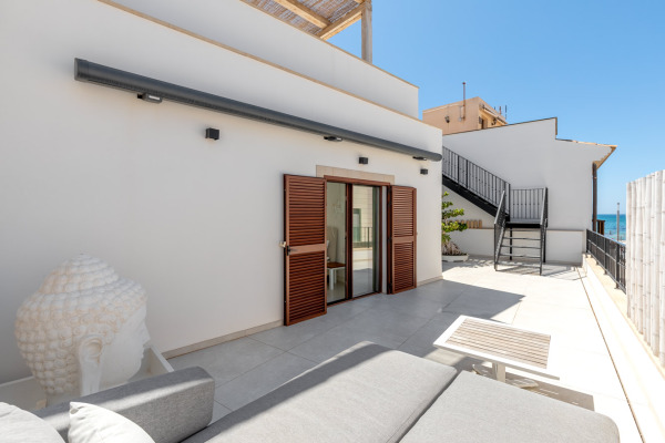 Modern townhouse with pool and garage in El Molinar image 7