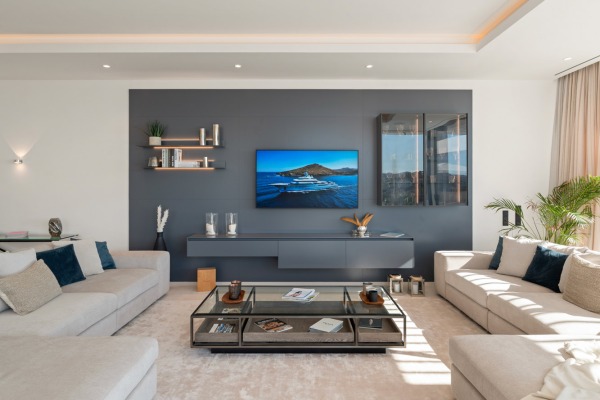 Luxurious new-build villa with incomparable views over Cala Llamp image 7