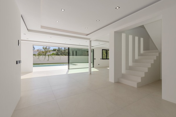 New, modern villa for sale in Bahia Grande - first occupancy image 4