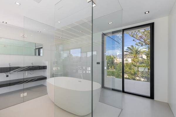 New, modern villa for sale in Bahia Grande - first occupancy image 10