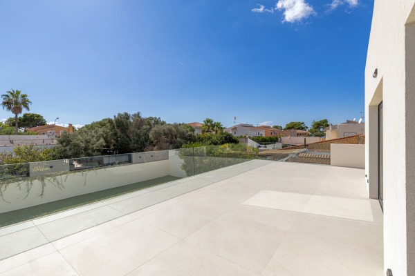 New, modern villa for sale in Bahia Grande - first occupancy image 11