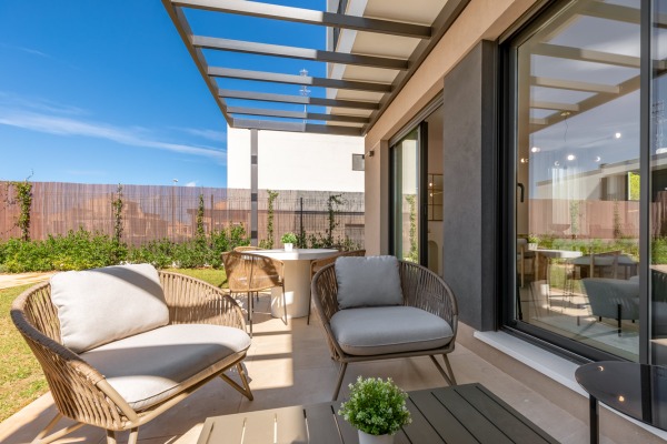 Modern new development of semi-detached houses on Mallorca's south coast image 3