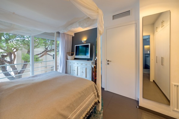 Exclusive penthouse with fantastic sea views in Port Andratx image 9