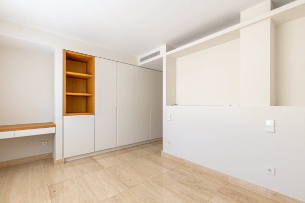 Luxury apartment with spectacular views over the harbour of Palma image 12