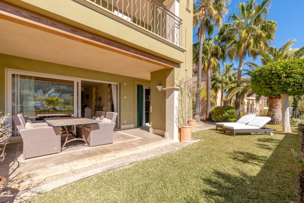 Mediterranean apartment with private garden in a luxury residential complex image 6