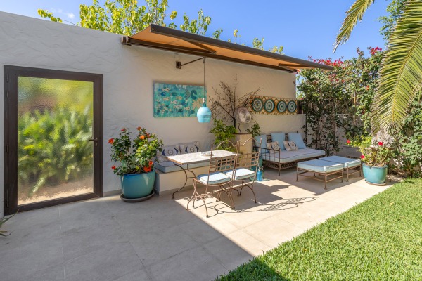 Semi-detached house with a lovingly landscaped garden and plenty of privacy image 2