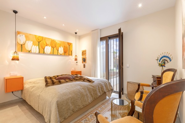 Semi-detached house with a lovingly landscaped garden and plenty of privacy image 11