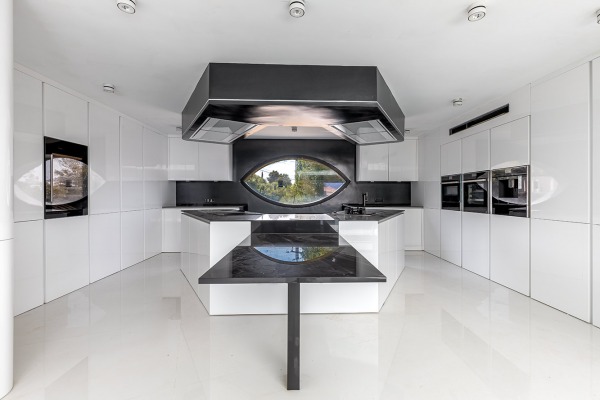 Modern new-build beach house right by the sea above Cala Domingos image 6