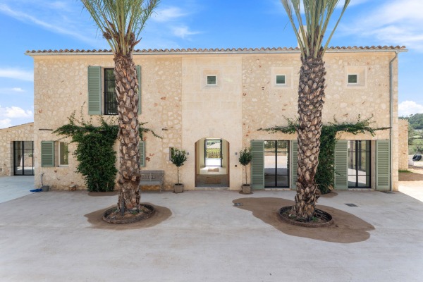 Luxurious new build finca with vineyard and guest apartment in Montuiri image 9