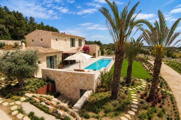 Luxurious new build finca with vineyard and guest apartment in Montuiri image 12