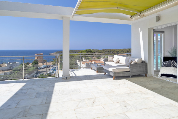 Modern penthouse with stunning sea views in Cala Pi image 4
