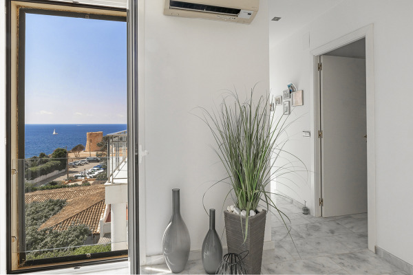 Modern penthouse with stunning sea views in Cala Pi image 12