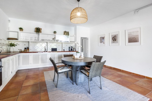 Mediterranean villa with pool in a quiet location in Santa Ponsa image 9