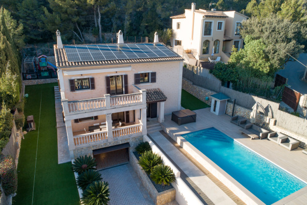 Mediterranean villa with pool in Calvia in the southwest of the island image 3