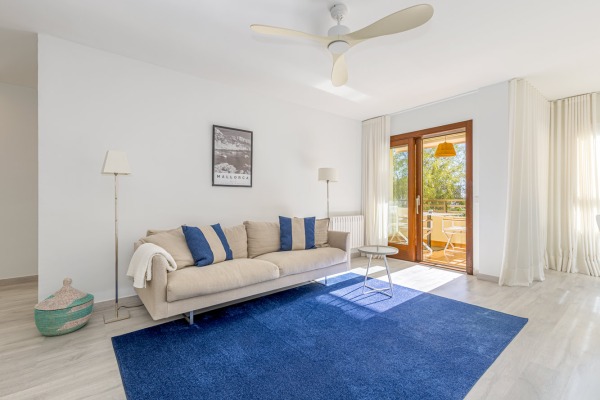 Spacious duplex apartment with private courtyard in Cas Català image 6