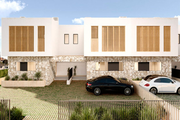 Modern new-build townhouses close to the beach in Port Alcudia image 3