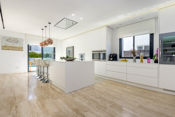 Modern, mediterranean villa near Son Quint and Son Mutaner golf courses image 3