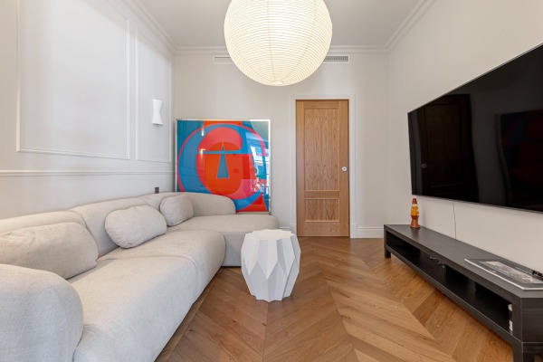 Exclusive old town apartment in a quiet location near the Ramblas in Palma image 11