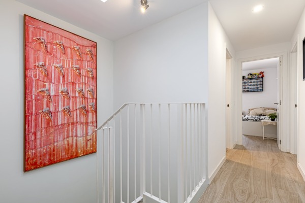 Modern town terraced house with private pool in Sa Cabaneta near Palma image 10