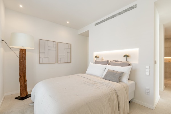 Exclusive townhouse with high-quality fittings and living comfort in Portixol image 7