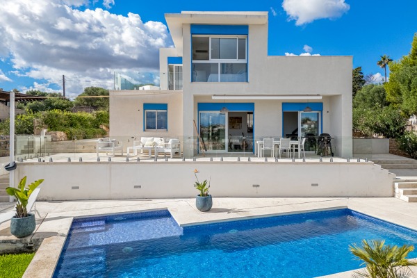 Modern villa with pool and sea views over two bays image 2