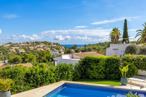 Modern villa with pool and sea views over two bays image 5