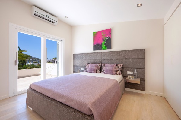 Exclusive mediterranean villa with sea views in a sought-after location image 10