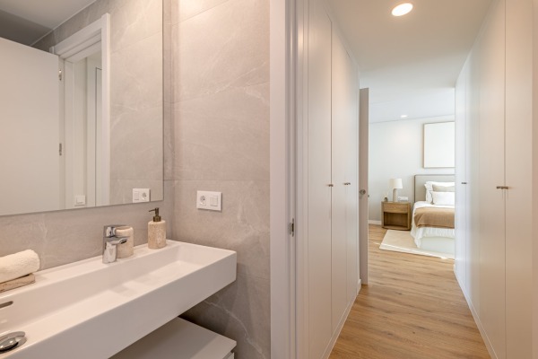 Modern new development terraced house with private pool image 10